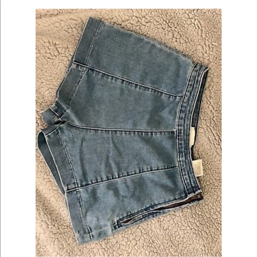 H&M High Wasited side zipper shorts